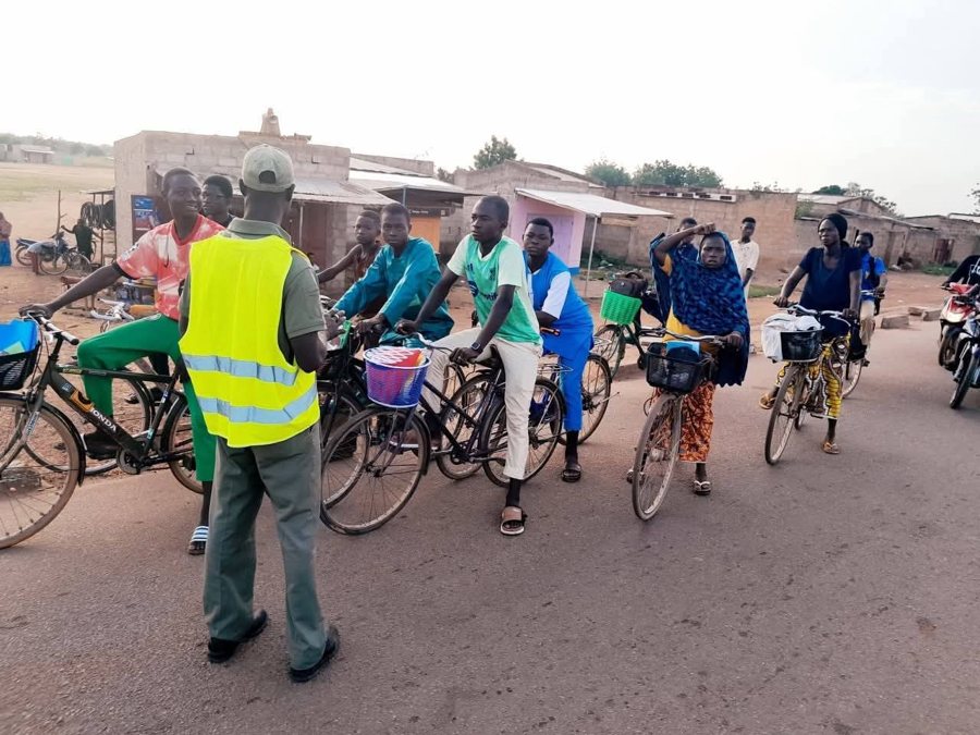 Cyclists gathering as a community in Ouagadougou