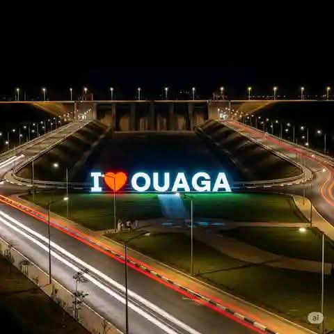 I love Ouaga installation beside city roads at night