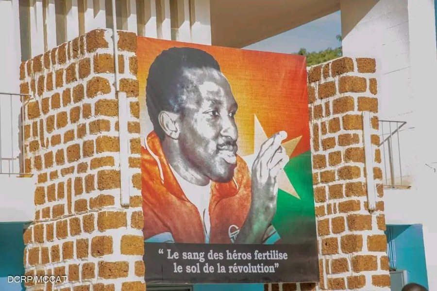 Mural remembering Thomas Sankara and the Burkinabè revolution